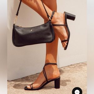 THERAPY STUNNA BLACK HEELS